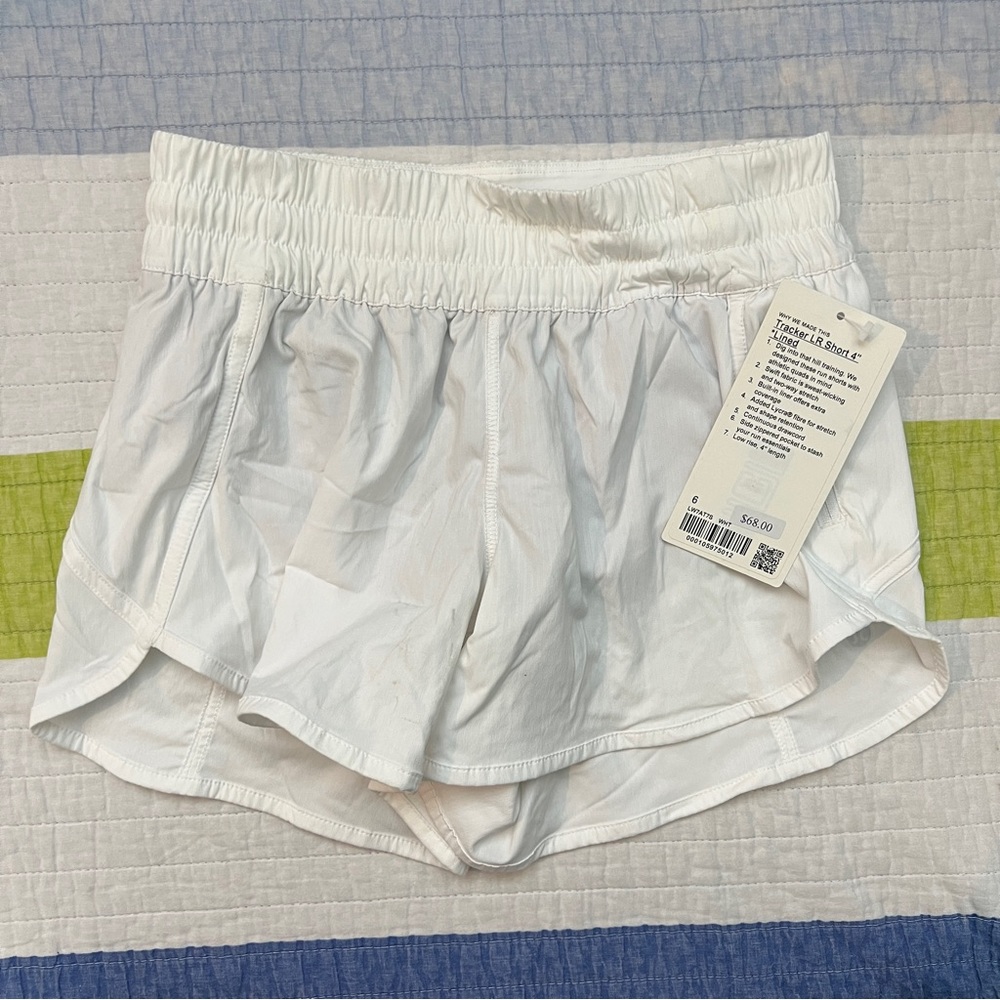 Lululemon - White Tracker Low Rise Short 4” Inseam